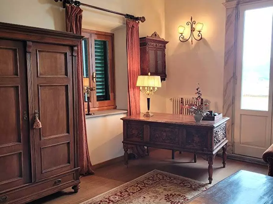 Immagine 22 di Villa in affitto  in Piazzale Michelangiolo a Firenze