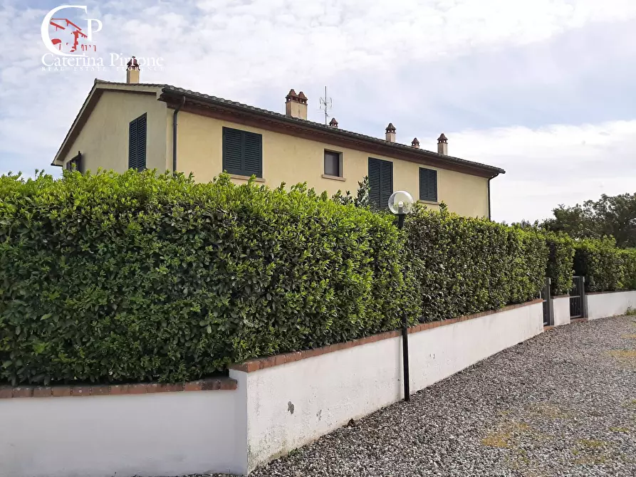 Immagine 1 di Appartamento in vendita  in via Giuseppe Parini 10 a Cecina