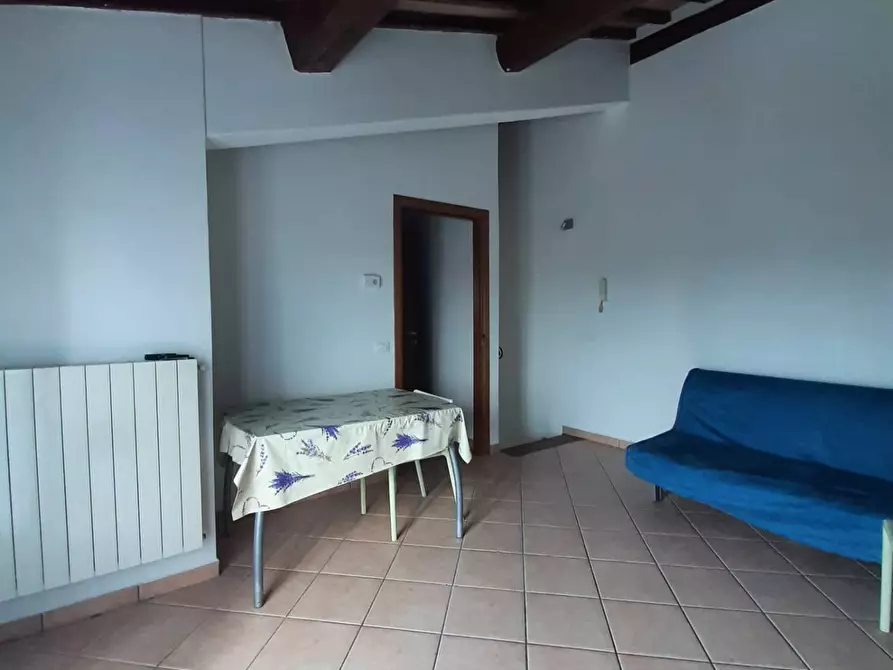 Immagine 5 di Appartamento in vendita  in via Giuseppe Parini 10 a Cecina