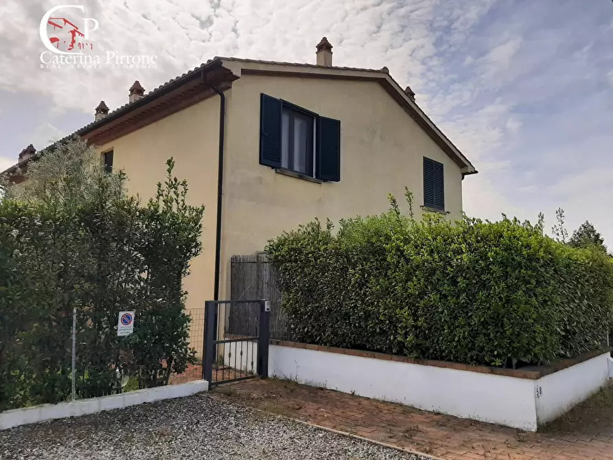 Immagine 24 di Appartamento in vendita  in via Giuseppe Parini 10 a Cecina