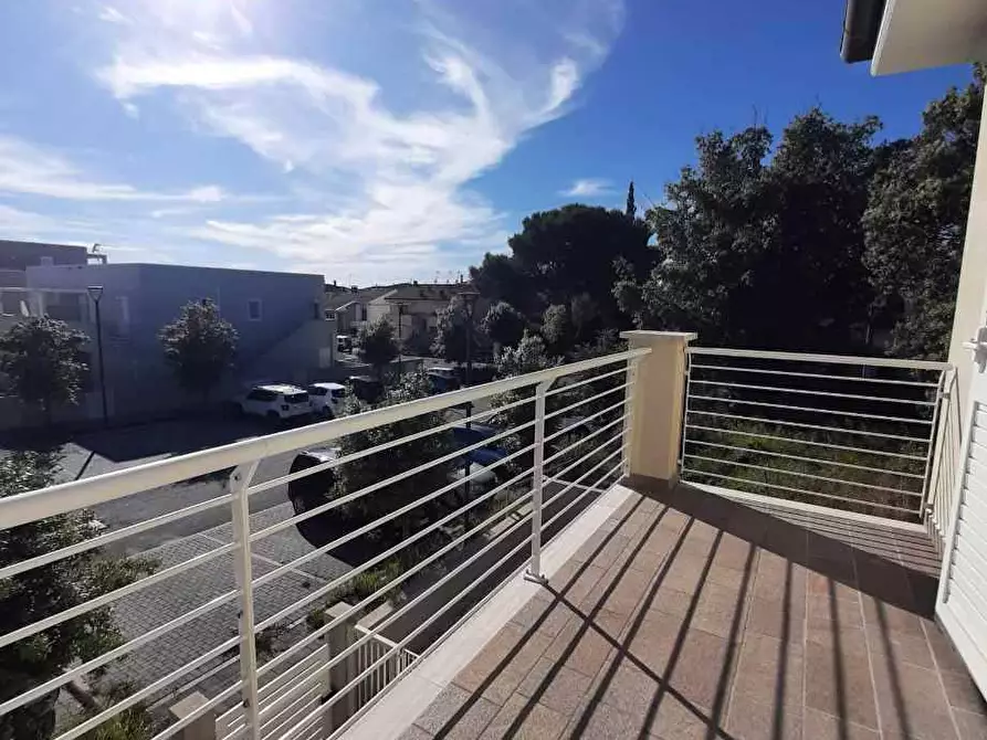 Immagine 48 di Appartamento in vendita  in viale Galliano 10 a Cecina