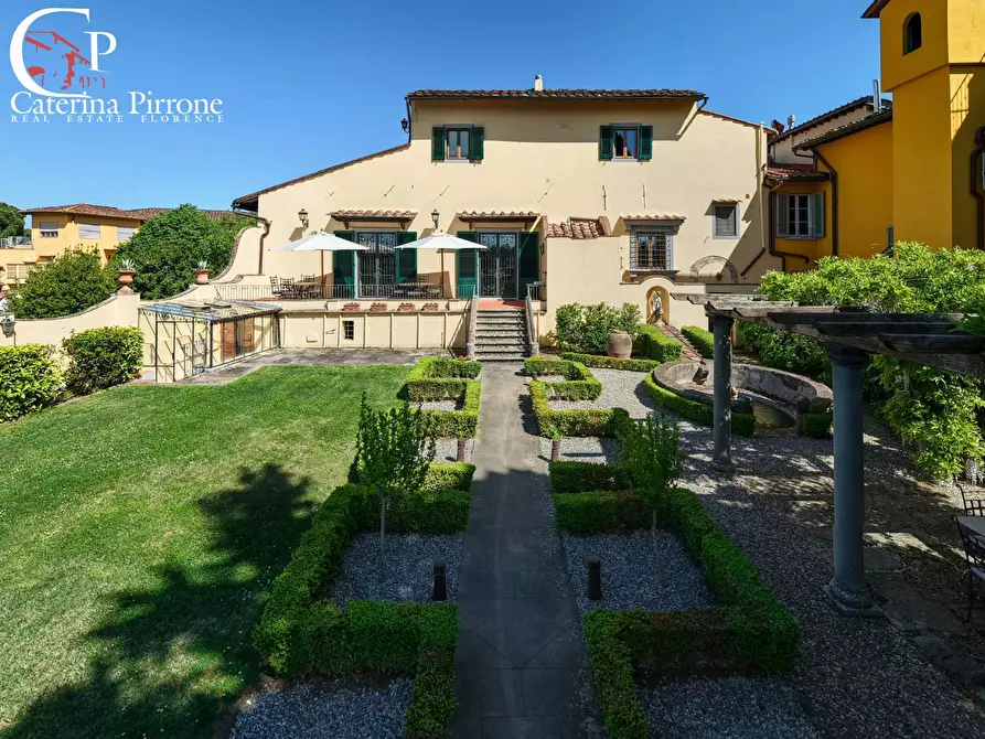 Immagine 16 di Villa in affitto  in Piazzale Michelangiolo a Firenze