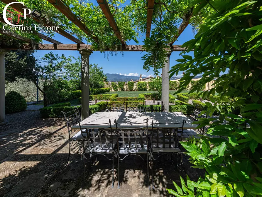 Immagine 41 di Villa in affitto  in Piazzale Michelangiolo a Firenze