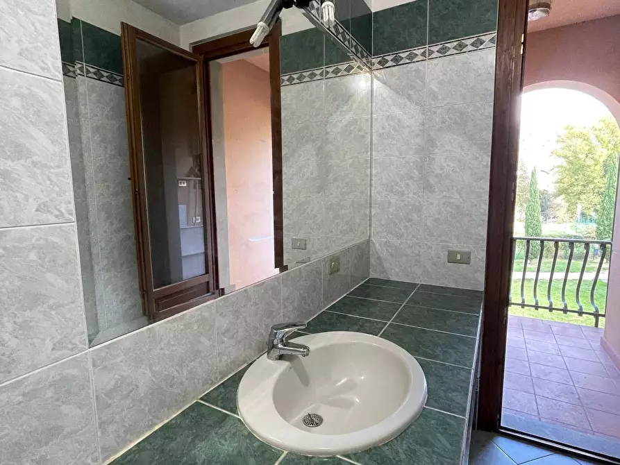 Immagine 44 di Villetta a schiera in vendita  in Via Arcangelo Giani 37 a Dicomano