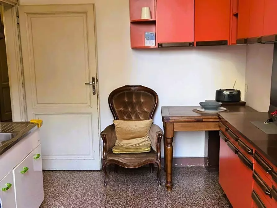 Immagine 5 di Appartamento in vendita  in Via Pasquale Villari 17 a Firenze