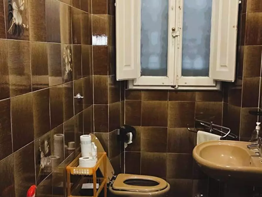 Immagine 7 di Appartamento in vendita  in Via Pasquale Villari 17 a Firenze
