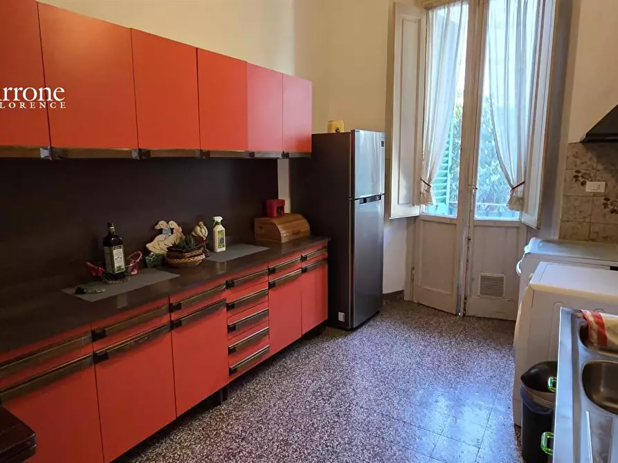 Immagine 9 di Appartamento in vendita  in Via Pasquale Villari 17 a Firenze