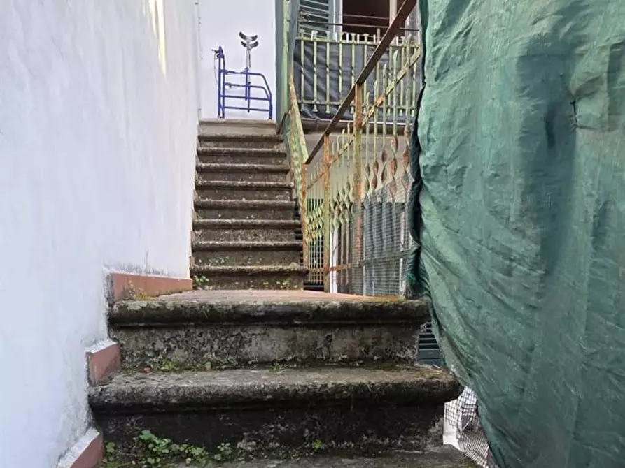 Immagine 21 di Appartamento in vendita  in Via Pasquale Villari 17 a Firenze