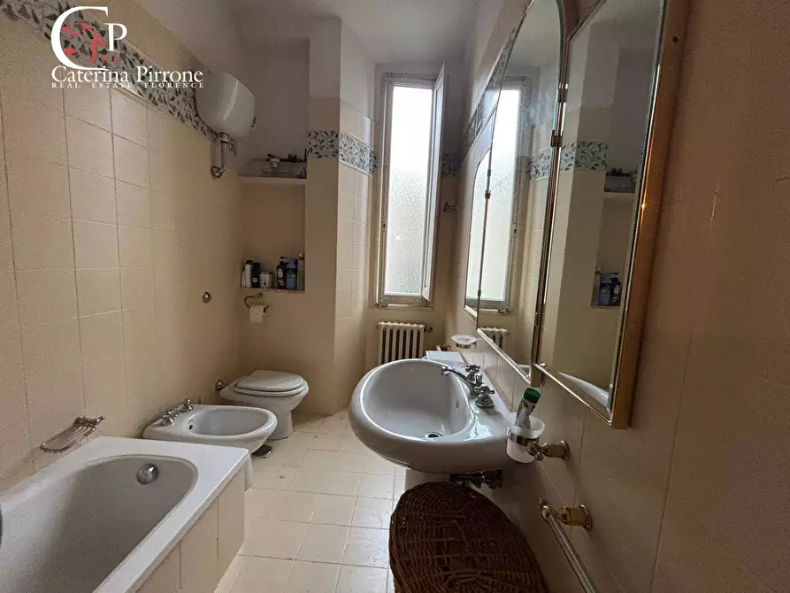 Immagine 30 di Appartamento in vendita  in viale Terenzio Mamiani 6 a Firenze
