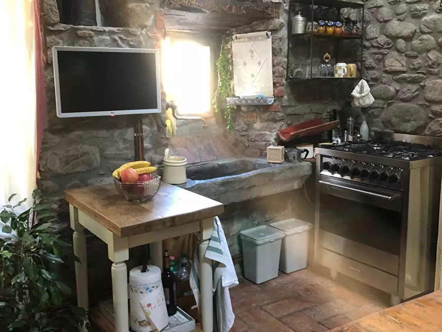 Immagine 5 di Appartamento in vendita  in via Borgovecchio 39 a Stia
