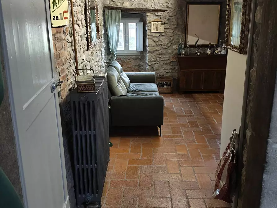 Immagine 29 di Appartamento in vendita  in via Borgovecchio 39 a Stia