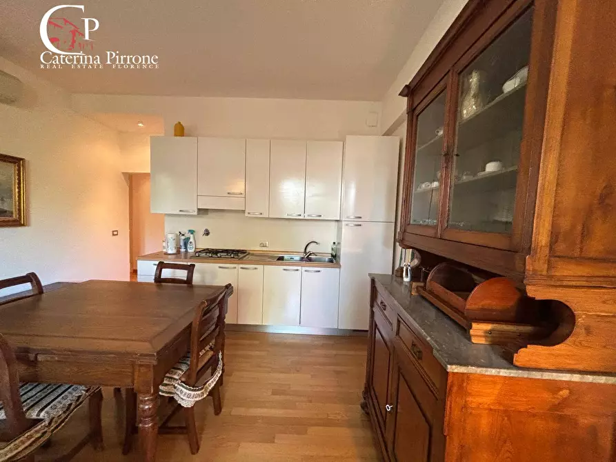 Immagine 7 di Appartamento in vendita  in via Giuseppe Richa 60 a Firenze