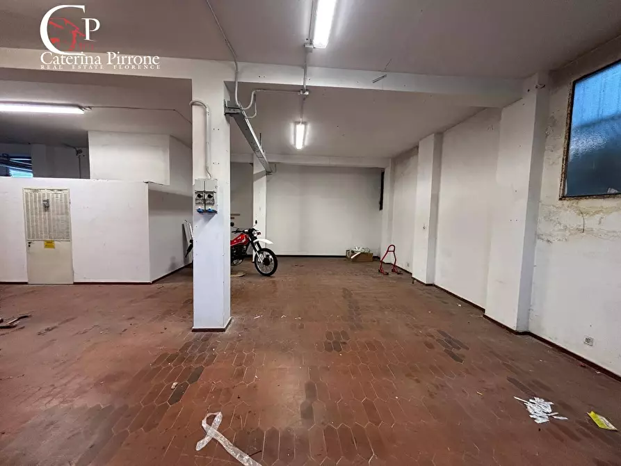 Immagine 3 di Laboratorio in vendita  in via Rocca Tedalda 140 a Firenze