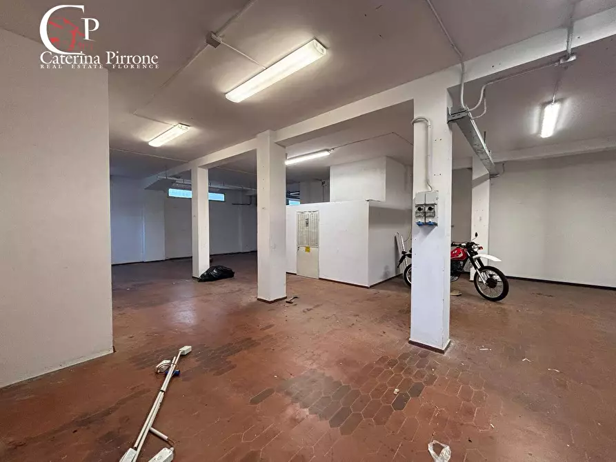 Immagine 7 di Laboratorio in vendita  in via Rocca Tedalda 140 a Firenze
