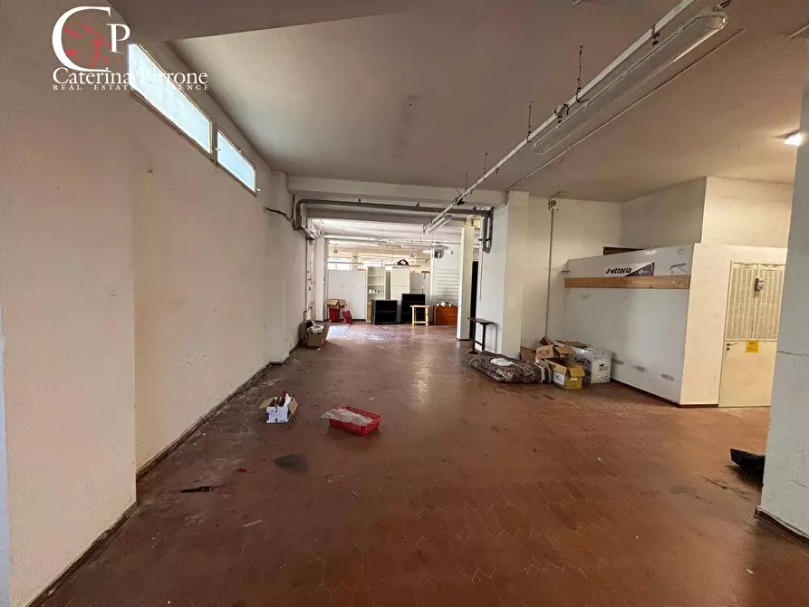 Immagine 13 di Laboratorio in vendita  in via Rocca Tedalda 140 a Firenze
