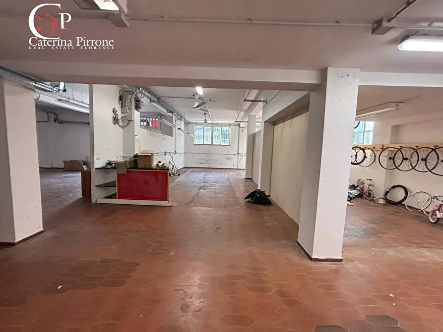 Immagine 1 di Laboratorio in vendita  in via Rocca Tedalda 140 a Firenze