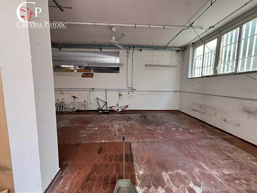 Immagine 23 di Laboratorio in vendita  in via Rocca Tedalda 140 a Firenze
