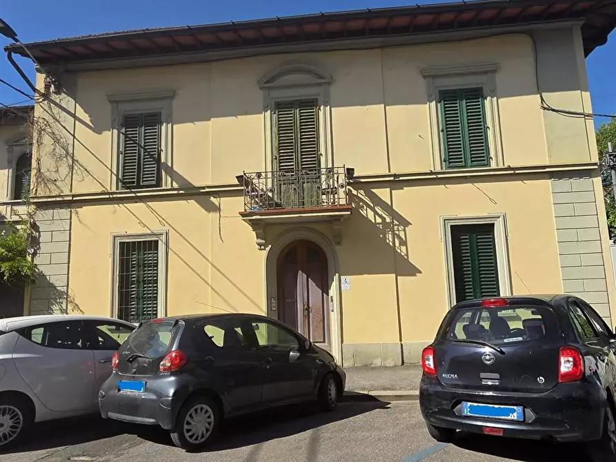 Immagine 31 di Appartamento in vendita  in Via Vincenzo Chiarugi 10 a Firenze
