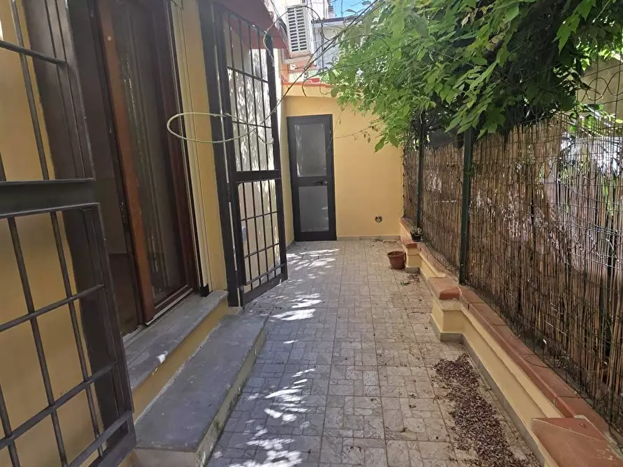 Immagine 9 di Appartamento in vendita  in Via Vincenzo Chiarugi 10 a Firenze