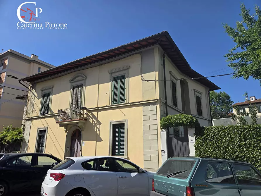 Immagine 34 di Appartamento in vendita  in Via Vincenzo Chiarugi 10 a Firenze