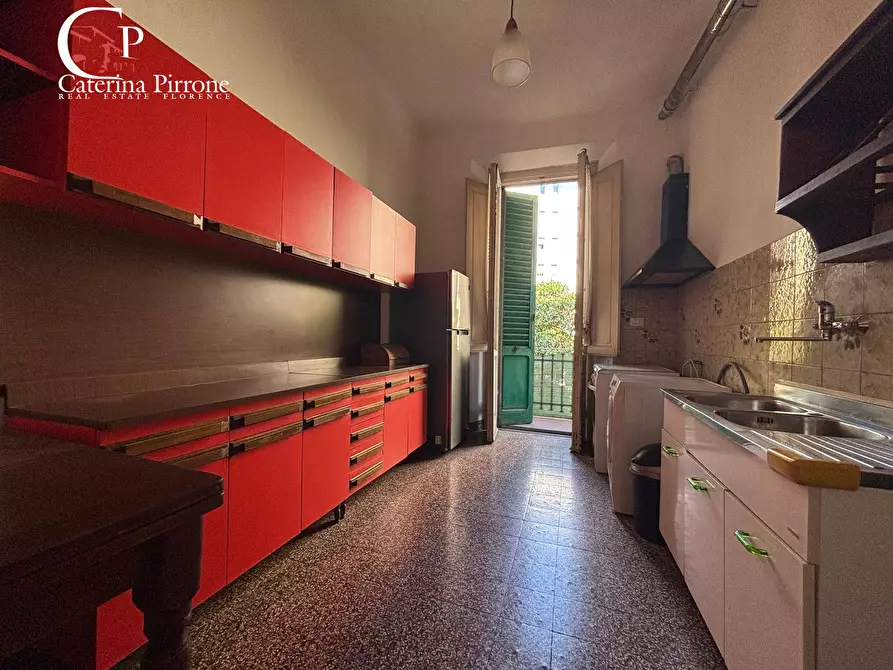 Immagine 9 di Appartamento in vendita  in Via Pasquale Villari 17 a Firenze
