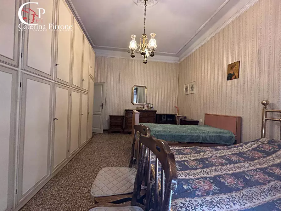 Immagine 31 di Appartamento in vendita  in Via Pasquale Villari 17 a Firenze
