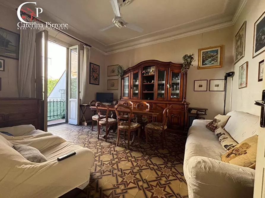 Immagine 1 di Appartamento in vendita  in Via Pasquale Villari 17 a Firenze