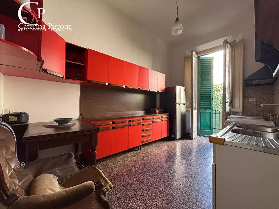 Immagine 8 di Appartamento in vendita  in Via Pasquale Villari 17 a Firenze