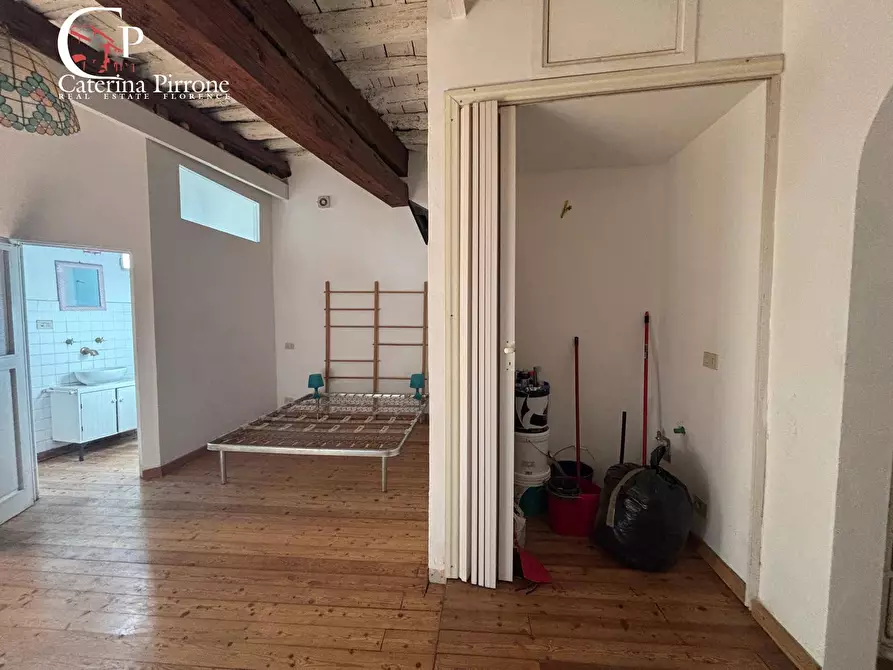 Immagine 10 di Appartamento in vendita  in Costa De' Magnoli 12 a Firenze