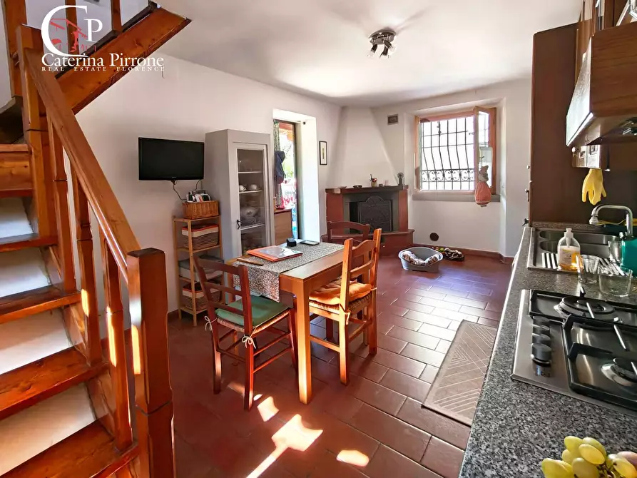 Immagine 5 di Casa indipendente in vendita  in via di Poggio 1 a Londa