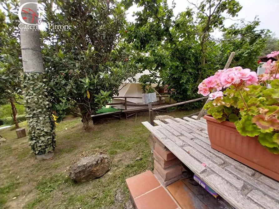 Immagine 18 di Villa in vendita  in frazione Vicorati snc a Dicomano