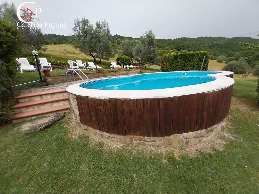Immagine 22 di Villa in vendita  in frazione Vicorati snc a Dicomano