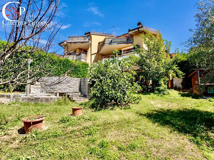 Immagine 3 di Casa semindipendente in vendita  in via Poggio ai Giubbani 10 a Reggello