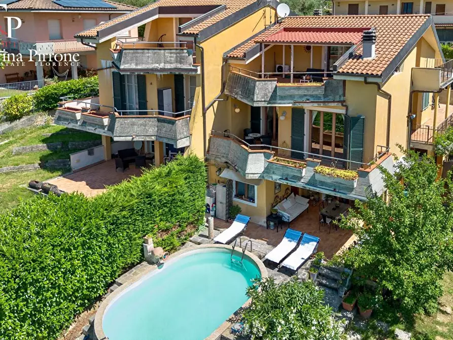 Immagine 5 di Casa semindipendente in vendita  in via Poggio ai Giubbani 10 a Reggello