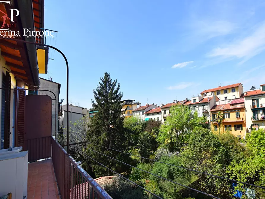 Immagine 12 di Appartamento in vendita  in Viale Edmondo De Amicis 83 a Firenze