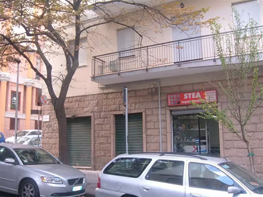Immagine 1 di Locale commerciale in vendita  in viale umberto 131 b a Sassari