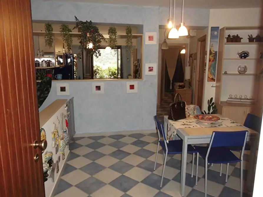Immagine 1 di Appartamento in vendita  a Letojanni