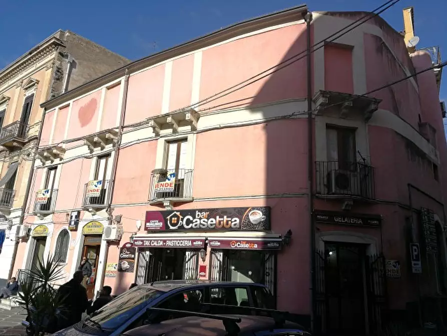 Immagine 4 di Negozio in vendita  a Paterno'