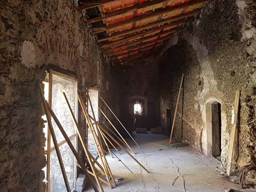 Immagine 11 di Appartamento in vendita  a Paterno'