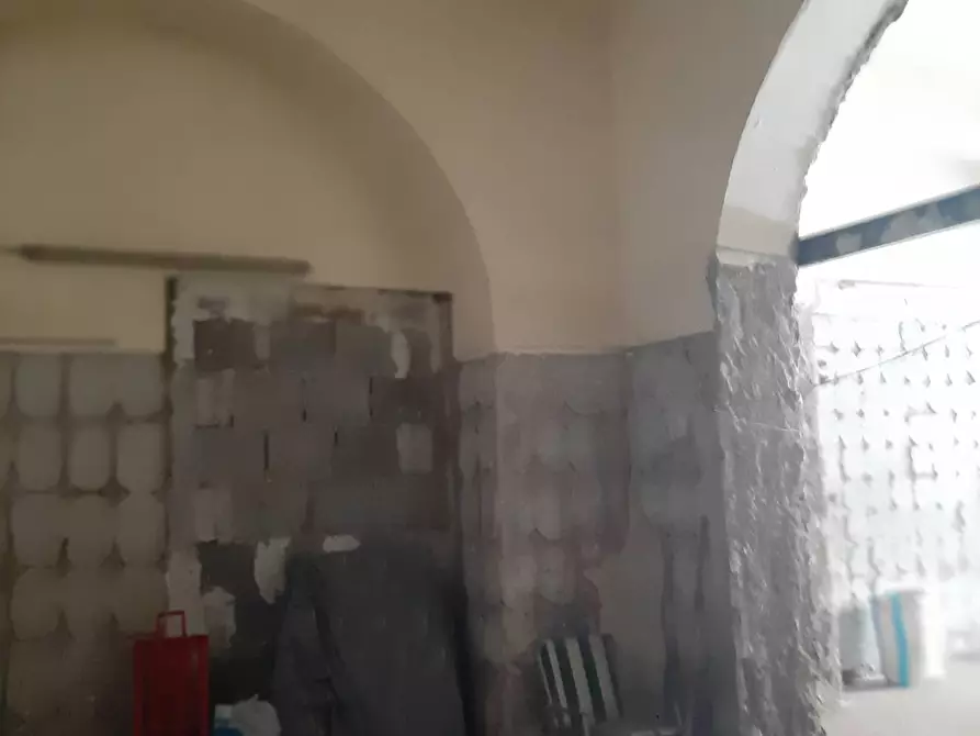 Immagine 3 di Negozio in vendita  a Paternò