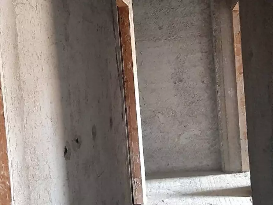 Immagine 39 di Appartamento in vendita  a Paterno'