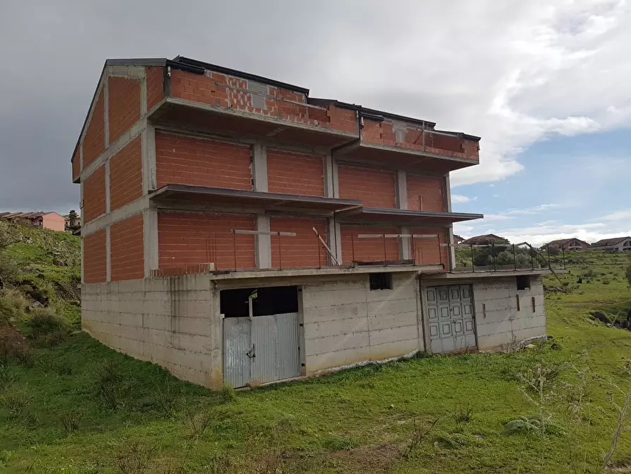 Immagine 4 di Villetta a schiera in vendita  a Paterno'