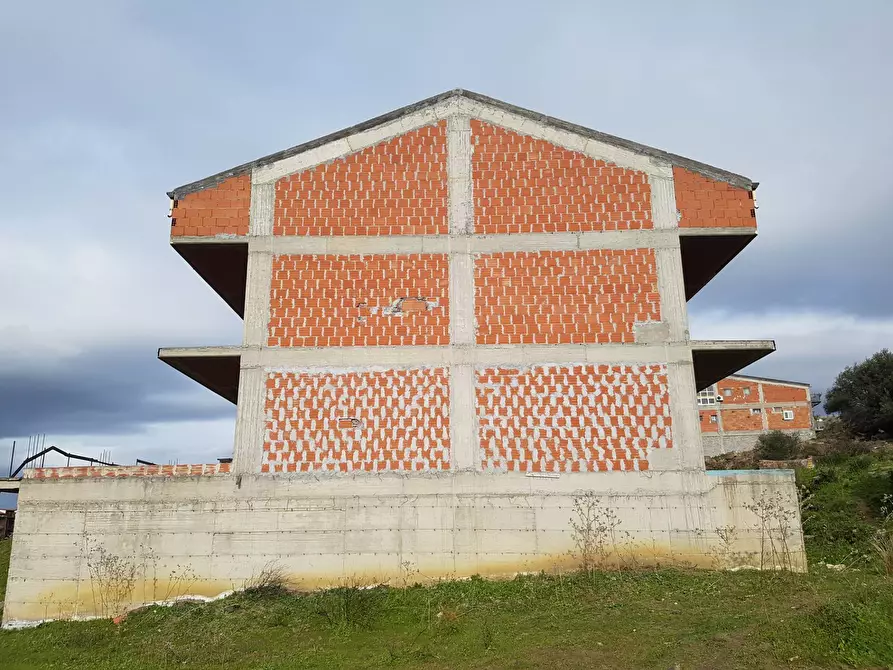 Immagine 5 di Villetta a schiera in vendita  a Paterno'