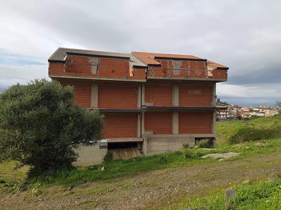 Immagine 2 di Villetta a schiera in vendita  a Paterno'