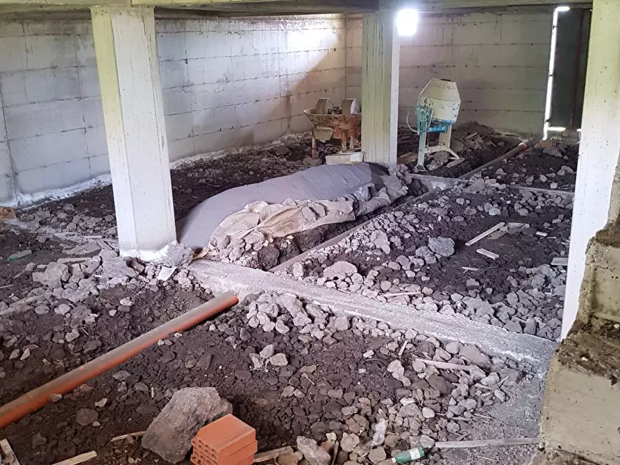 Immagine 8 di Villetta a schiera in vendita  a Paterno'