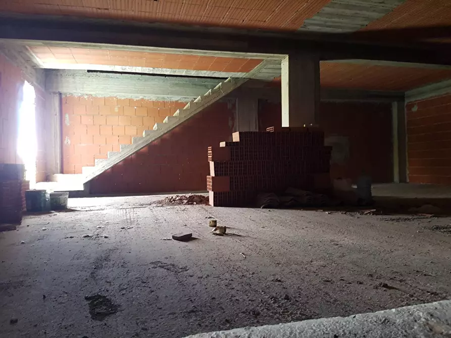 Immagine 9 di Villetta a schiera in vendita  a Paterno'