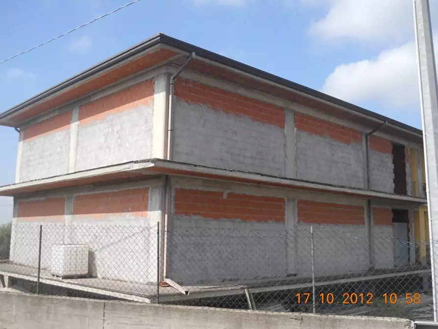 Immagine 6 di Villetta a schiera in vendita  a Paternò