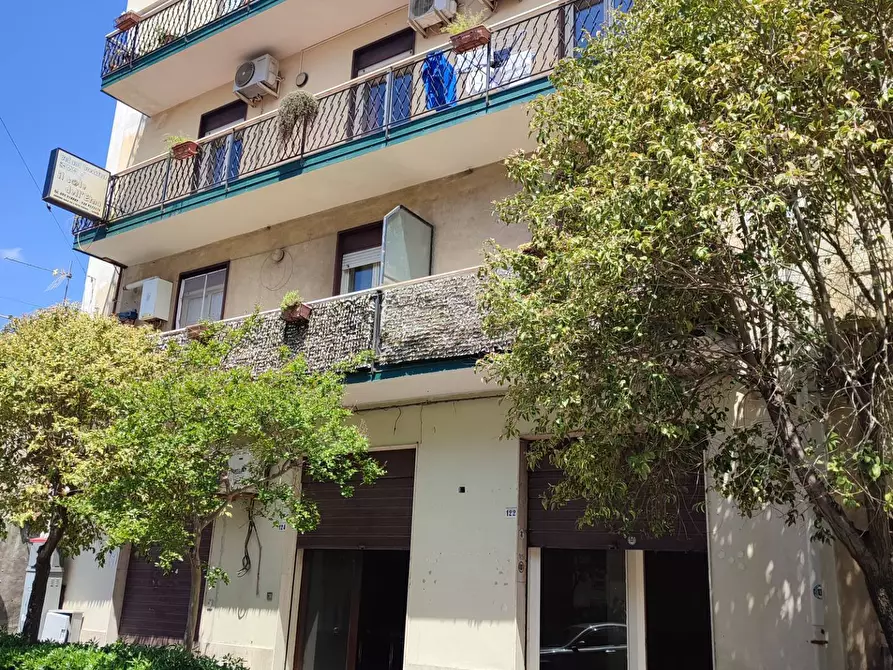 Immagine 3 di Negozio in vendita  a Belpasso