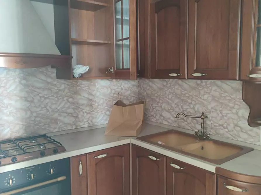 Immagine 23 di Casa indipendente in vendita  a Paterno'