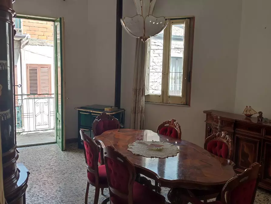 Immagine 18 di Casa indipendente in vendita  a Paterno'